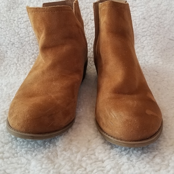 Booties - Picture 1 of 3